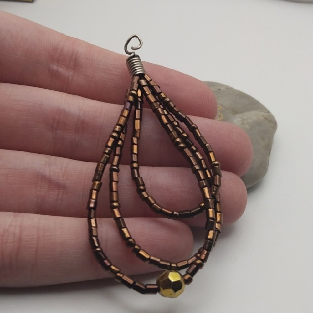 Southwestern copper seed beaded‎ necklace pendant